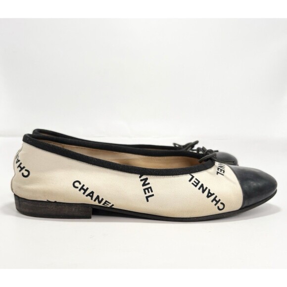 Chanel Ballet Flats White & Black Leather & Canvas Monogram Logo Y2K Sz 35 - Picture 7 of 15